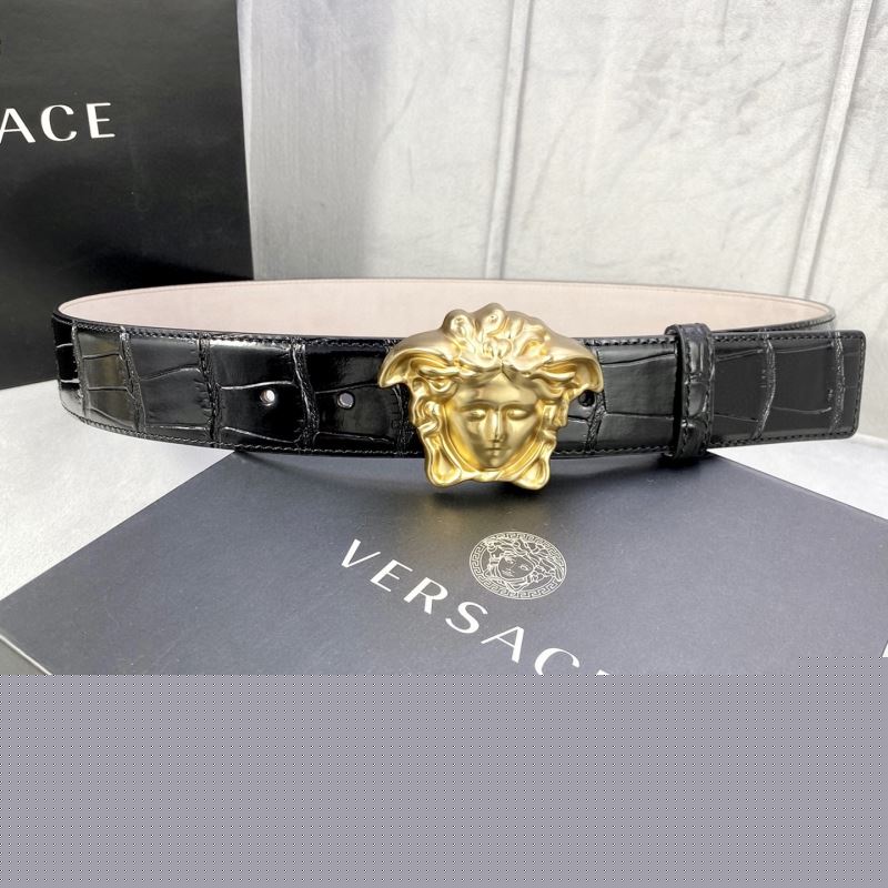 VERSACE